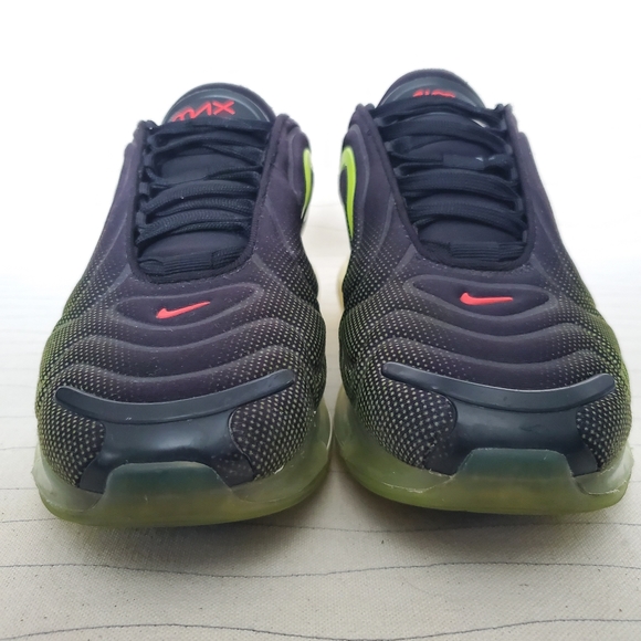 Nike Youth Air Max 720 Retro Future Size 7Y Black Volt Crimson Shoes AQ3196-005 - Picture 4 of 16